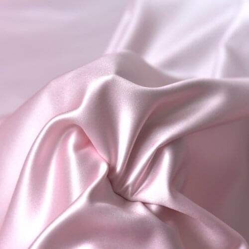 High-quality High-end Gradient Satin Cloth Wedding Dress Sewing Accessories with Thick Drape