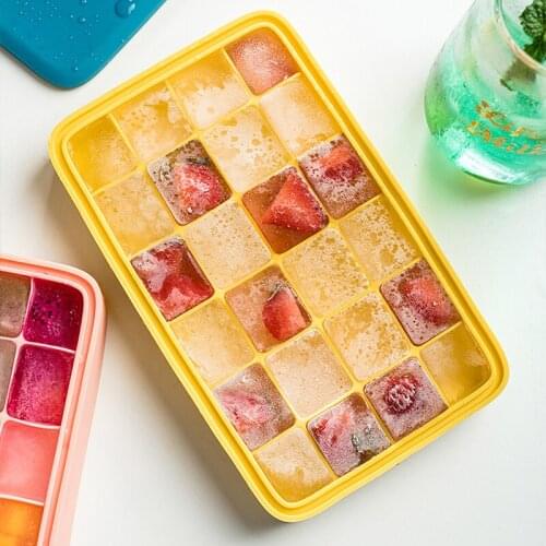 Ice Cube Molded Silicone Ice Box with Lid Creative Ice Household Ice-Making Cold Drink Quick-Frozen Artifact