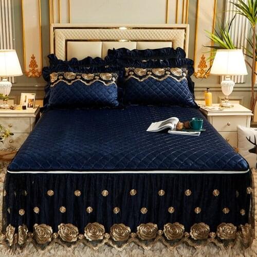2020 new products Quilted crystal velvet Bed spread Fitted Sheet Pillowcases 2/3Pcs Solid color embroidery lace princess Bedding
