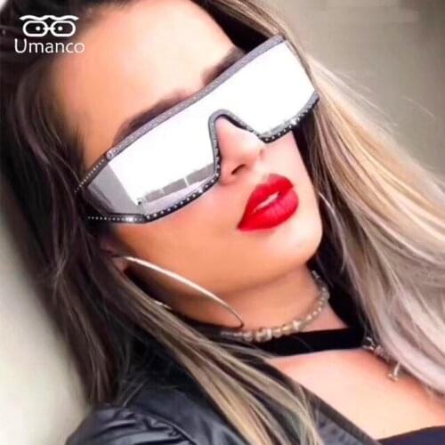 Umanco 2020 New Rivet Steampunk Goggle Sunglasses For Women Men PC Frame PC Len Designer Oversized Outdoor Windproof Shades Gift