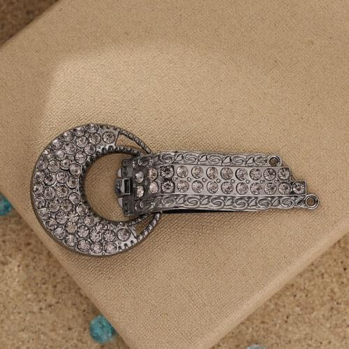 1 pcs beautiful fashion Fur buttons coat buttons Rhinestone buttons Platypus glass with a diamond buckle