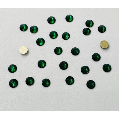 Emerald Color ss16,ss20,ss30 Size 8 Big and 8 Small Cuts Facets Non Hot Fix Flat Back Glue On Rhinestone