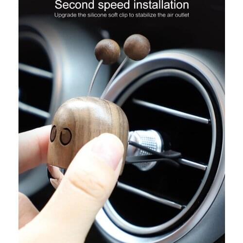 Small Bee Shape Air Outlet Aromatherapy Car Air Conditioning Air Outlet Perfume car accessories interior Car Perfume Decoration