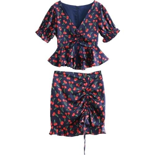 Set female 2019 spring and summer new Slim short-sleeved shirt high waist short skirt two-piece temperament womens clothes