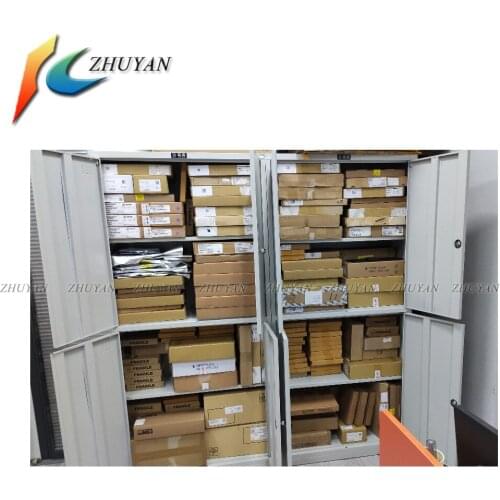 NEW Original XC5VFX100T-1FFG1738C Programmable Chip embedded