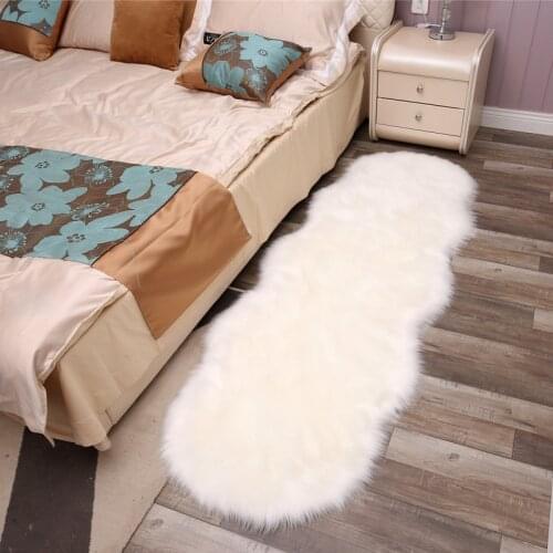 Faux Sheepskin Bed Side Carpet Plush Area Rugs for Bay Window Sofa Fur Chair Cushion Rectangle Long Floor Mat for Bedroom