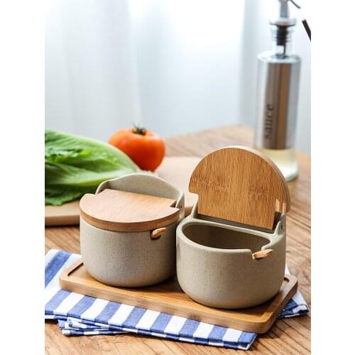 Ceramic bamboo lid spice jar seasoning box kitchen seasoning storage jar household salt and pepper shaker condiment dispenser