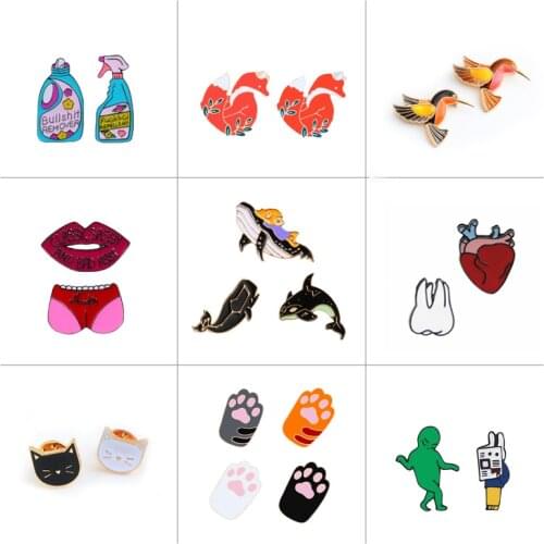 2-4pcs/Set whale shark Cat Paw woodpecker Fox Cartoon Animals Brooches Enamel Pins spray Lapel Pin jackets for Kid Badge Jewelry