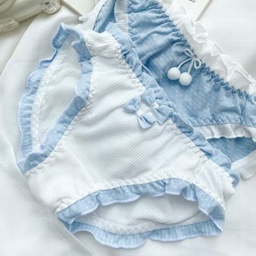 2021 New Cotton Womens Panties Sexy Girls Lingerie Cute Pompom Low-Waist Triangle Underpants Female Ruffled Underwear
