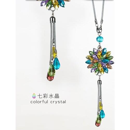 Natural Crystal Car Pendant Ornaments petal style Rearview Mirror Suspension Home car bling lucky charm car interior decoration