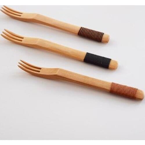 Japanese Style Fruit Fork, Wood Fork for Dessert Snack 3 Teeth Wood Salad Cake Fork Cutlery Kids Tableware F20173361