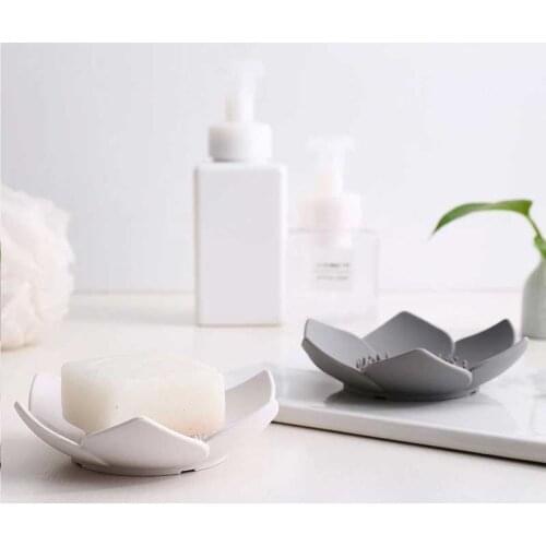 1 Pcs Creative Flower Petals Silica Gel Soap Box Asphalt Creative Soap Holder Toilet Bathroom No-punch Soap Rack