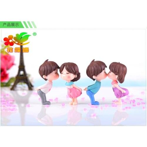 2pcs Couple Figurines Miniatures Fairy Garden Supplies Ornaments Gnome Terrariums Bonsai Home Dollhouse Accessories Decoration