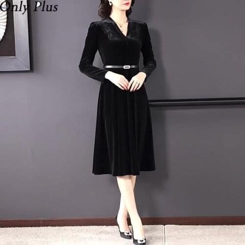 Only Puls 2021 Autumn Velvet Dress Noble Handmade Beaded Hollow Embroidery Butterfly V-Neck Long-Sleeved Slim Mid-Length Skirt