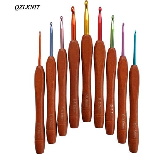QZLKNIT 9pcs/set Wooden handle Crochet Needles Aluminum Hook 2.0-6.0mm For Yarn Weave Craft Knitting Needles