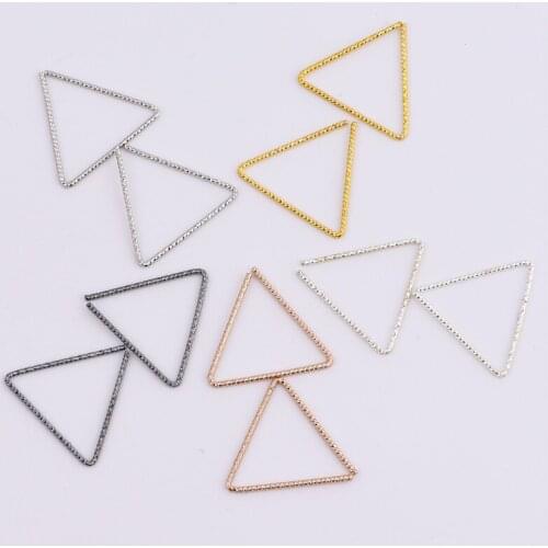 20 * 1mm Embossed Notch Triangle Pendant Connector DIY Handmade Earring Jewelry Accessories