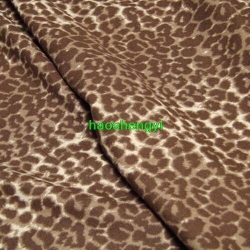 Sexy printed leopard wool imported fabric, autumn and winter jacket fashion fabric