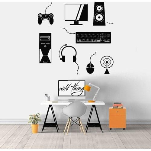 Gamer Wall Decal Computer Player Mouse Headset Speakers Keyboard Vinyl Window Sticker Playroom Study Office Interior Decor E471