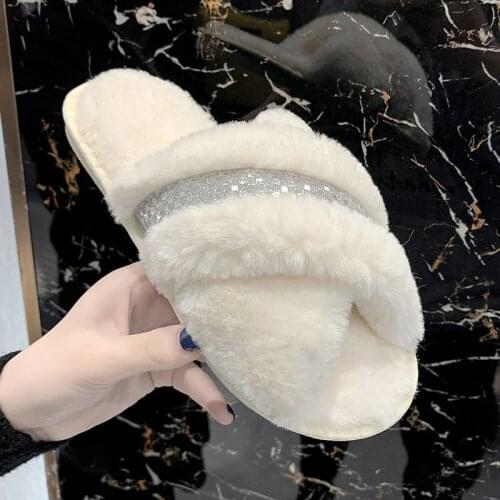2021 New Fashion Fluffy Cross Band Slippers for Girls Indoor Women Fur Slippers Home Open Toe Warm Faux Plush Girls Flat Shoes
