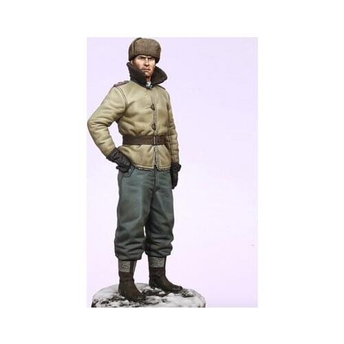 1/16 Scale Resin Figure Panzer Commander 120mm
