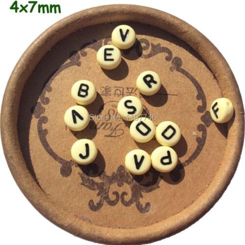 Fashion Yellow Flat Round Beads Mixed Alphabet Letter Acrylic Spacers Plastic Letter Beads For DIY Jewelry Making 4x7mm 3600pcs