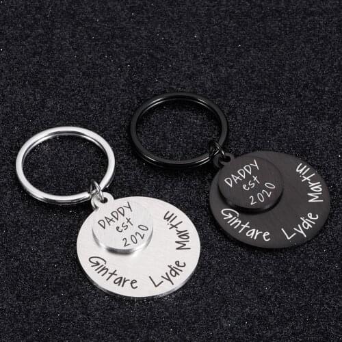 Special Name Engraved Personalized Keychain for Dad Custom Products Keychains Fathers Day Birthday Daddy Hero Gifts Keyring