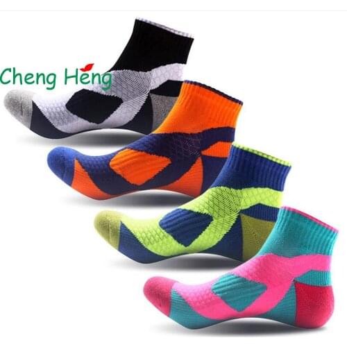 CHENG HENG 5 Pairs / Bag New Hot Mens Cotton Socks Fashion Stitching Tide Socks High Quality Deodorant Socks 4 Color