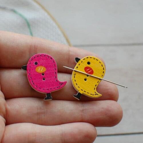 Bird Magnetic Needle Minder for Cross Stitch, Wooden Needle Nanny for Embroidery, Needlework