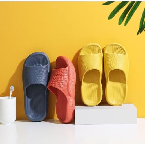 Women Summer Thick Platform Slippers Beach EVA Soft Sole Non-slip Home Slide Sandals Leisure Men Women Indoor Bathroom Shoes