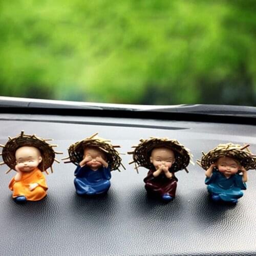 4Pcs/Set Car Decoration Resin Monks Buddha straw hat cute Dolls Auto Interior Dashboard Ornament Automobiles Accessories Gift