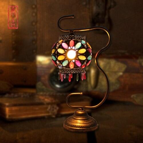 Beaded lamp ball lamp Europe type restoring ancient ways Bohemia rural desk lamp the study of the head of a bed lamp