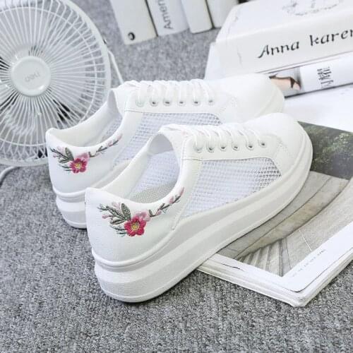 Fashion Women Shoes Platform Sneakers Ladies Lace-up Casual Shoes Breathable Walking Pu Leather Shoes White Flat Girl
