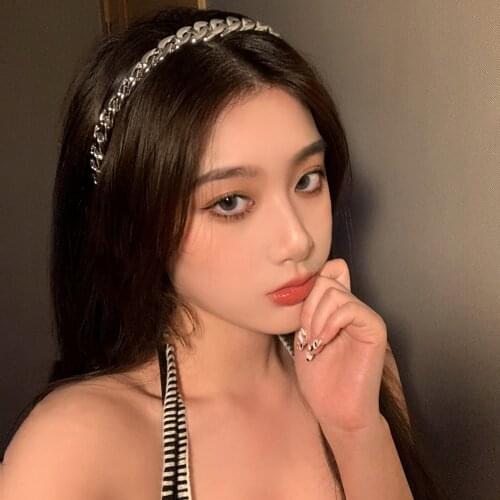 Cool girl chain hair hoop restore ancient ways temperament personality tide head hoop contracted hair is acted the role of