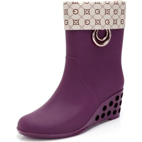 Rain Boots Women Fashion Winter Warm Rainboots Trendy Design Casual Wedges Women Boots Waterproof PVC Garden Washing Work Shoes