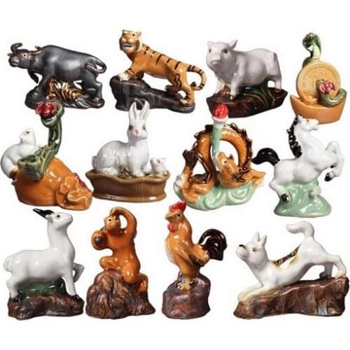 2020 64CM MODERN SIMPLE GRAFFITI LETTER APOLLO STATUE DAVID ART SCULPTURE RESIN CRAFTS HOME OFFICE DECORATION WEDDING GIFT R2683