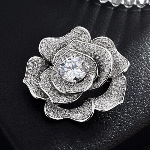 Zircons Blossom Rose Copper Flower Charm Bar Pin Brooches Badge Ornament Jewelry Accessories for Ladies