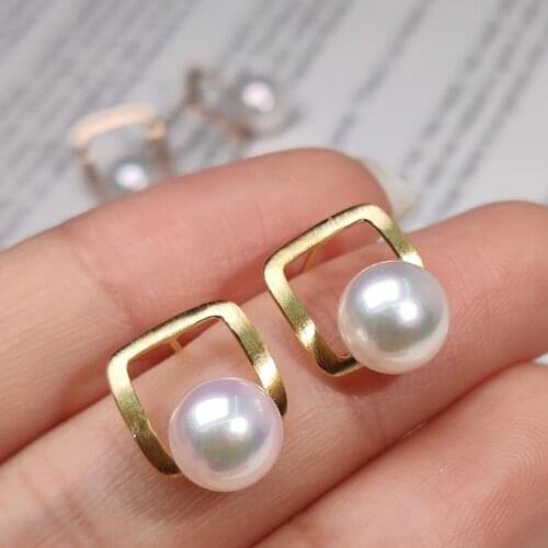 BOEYCJR 18k Gold Freshwater Pearl 7-8mm Freshwater Pearl Stud Earrings