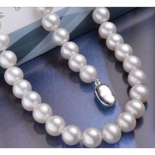 Jewelry Free Shipping noble women gift Jewelry Silver Clasp 17-17.5inch Natural 9.5-10mm AAA+ Akoya White Pearl Strand Necklac