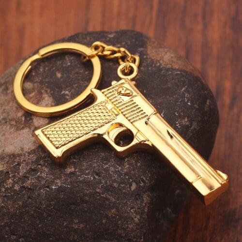 Hotsale Gold Gun Keychain Shooting Game GO Weapon Desert Eagle Pistol Pendant Keyring Door Key Car Bag Accessories Gift for Fans