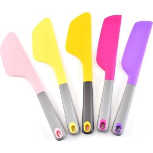 Large Color Safety Silicone Scraper Kitchen Baking Butter Wiper Cream Cake Blade High Temperature Baking Tools