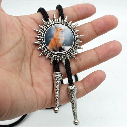 BOLO-0081 New Fashion Fox Bolo Tie Trendy Fox Sitting in the Snow Glass Dome Western Bolo Ties Slide Neckties Metal Ties For Men
