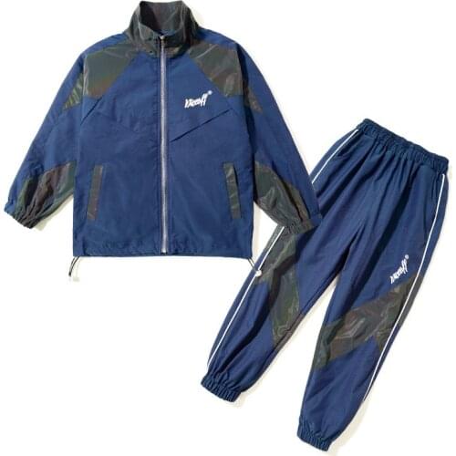 Kids boys spring / autumn suits mixed colors letters printed hooded jacket + pants 2pcs sets of new large child sports suit