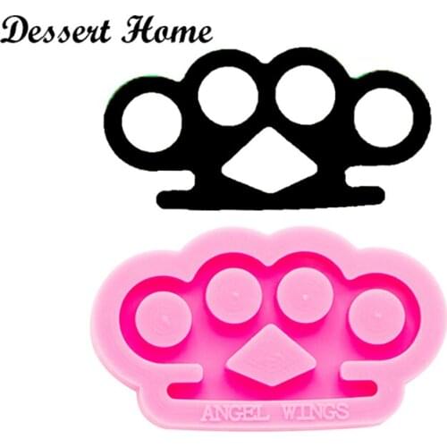 DY0268 Shiny Brass knuckles Mold, DIY Epoxy Resin Molds For Keychain, Silicone Mould, Resin Necklace jewellery making Customize