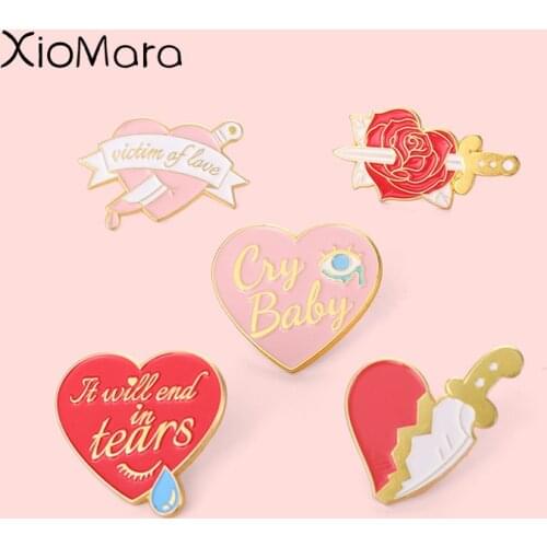 Broken Pink Heart Enamel Pin Dagger Assassination Rose Lover Heart Brooches Backpacks Clothes Lapel Badge Jewelry Gift For Lover