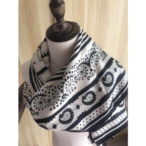 2020 New Arrival Autumn Spring Classic Design 140 CM Colorful Scarf 65% cashmere 35% silk scarf wrap for women lady girl
