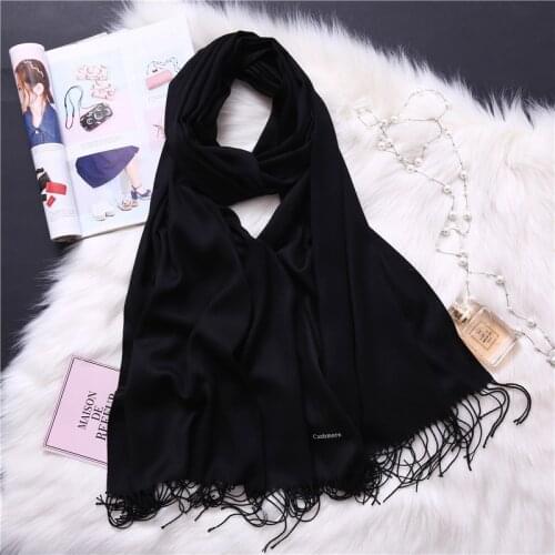 Designer Spring Winter Scarf Women Solid Color Cashmere Scarfs Men Tassel Warm Shawls Wraps Pashmina Blanket Beach Headscarf