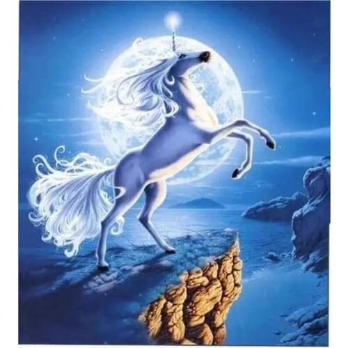 2021 New Arrivals 5D DIY Full Round Diamond Painting Cartoon Unicorn Cross Stitch Embroidery Rhinestone Mosaic Home Decor Y405