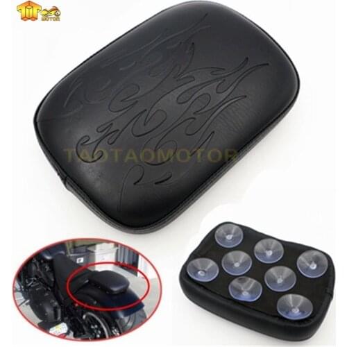 CK CATTLE KING Motorbike Pillion Pad Seat 8 Suction Cup Custom Chopper Bobber Flame For Honda Suzuki Kawasaki Harley Universal