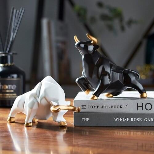 Nordic Modern Decoration Ceramic Bull Cool Ornaments Animal Figurines Living Room Decoration Accessories Statues for Decoration