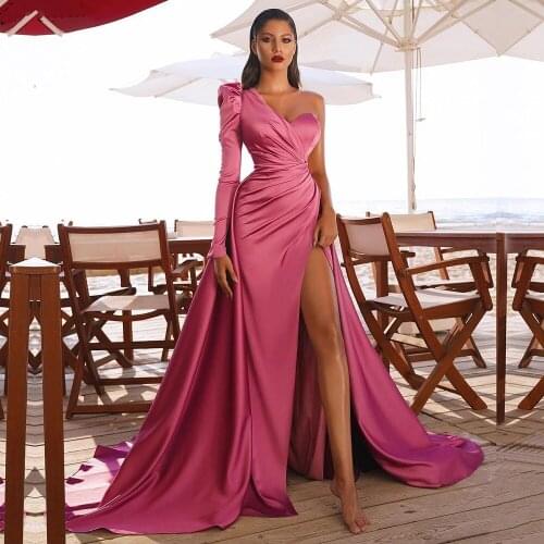 Women Satin Long Evening Dress Hihgt Split Sweep Train Prom Party Gowns One Shoulder Full Sleeve Cocktail Celebrity Dresses